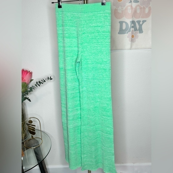 NWT - REMAIN Solisa Knit Pants - Spring Bouquet Green Size 34 - Picture 3 of 4